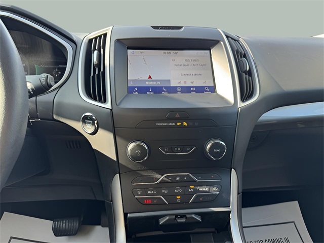 2020 Ford Edge SEL photo 29