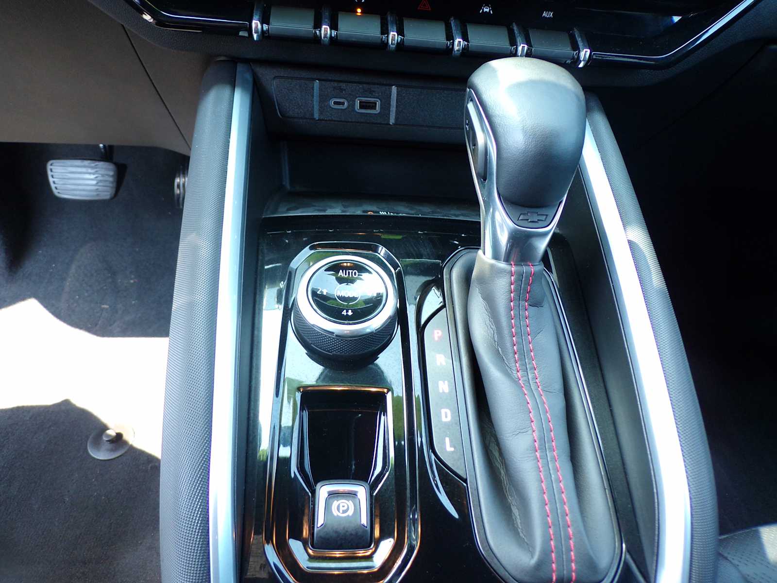 2023 Chevrolet Colorado Z71 photo 14