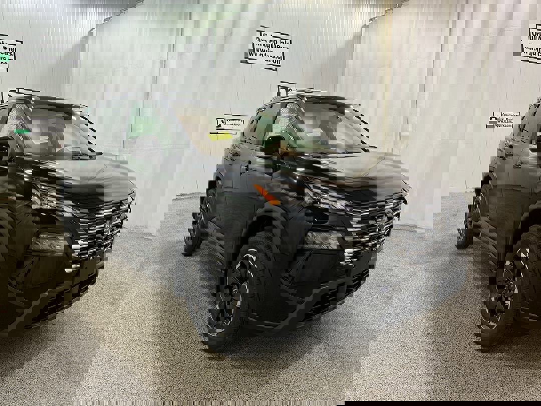 2026 Nissan Rogue SV's photo