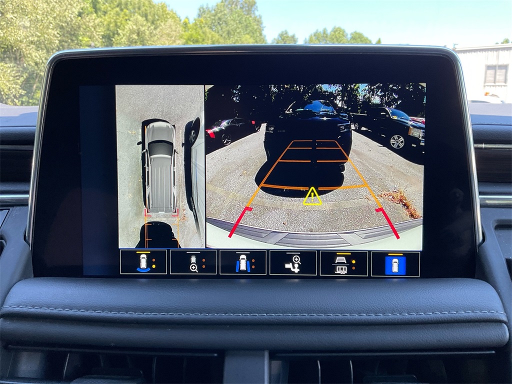 2022 Chevrolet Tahoe LT photo 22