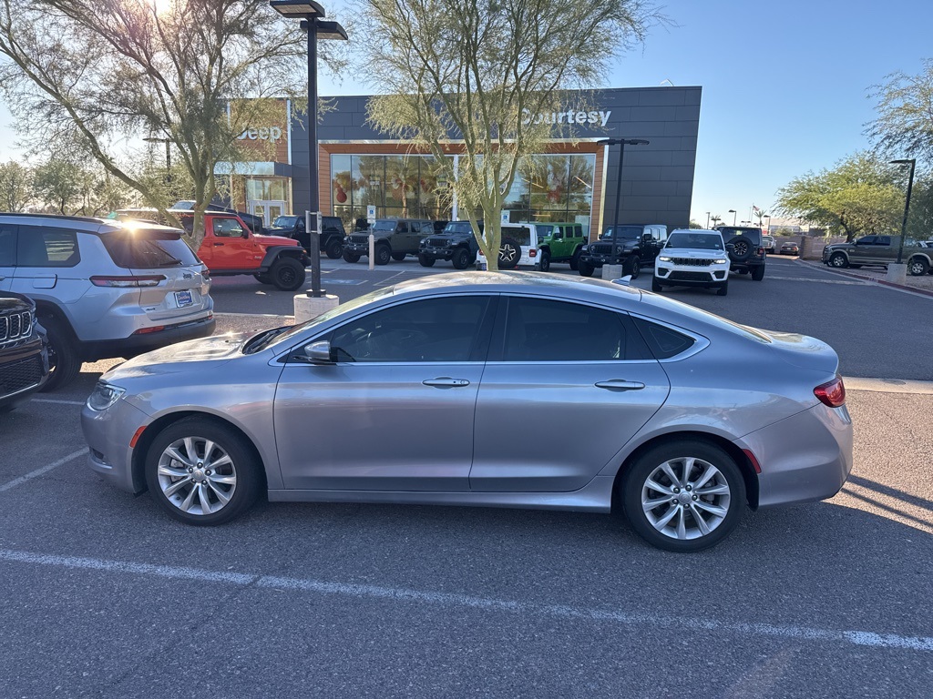 2015 Chrysler 200 C photo 2