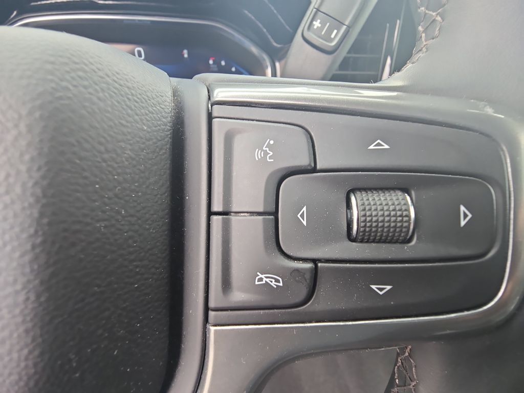 2023 Chevrolet Silverado 1500 LT photo 17