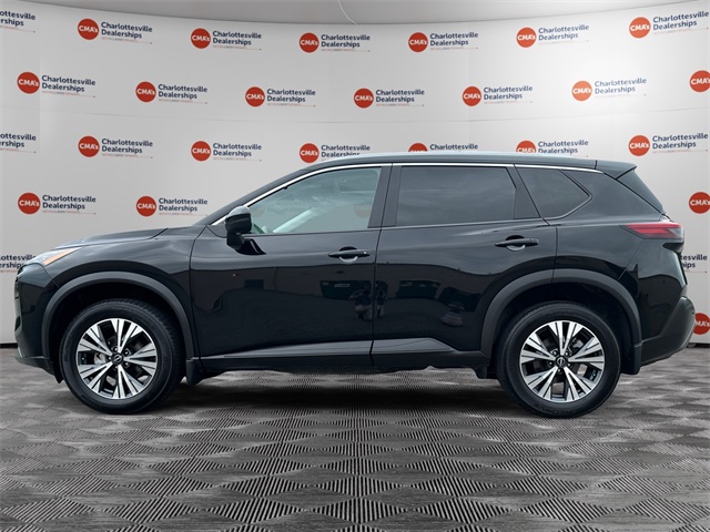 2023 Nissan Rogue SV photo 2