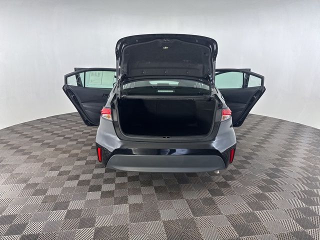 2024 Toyota Corolla LE photo 15