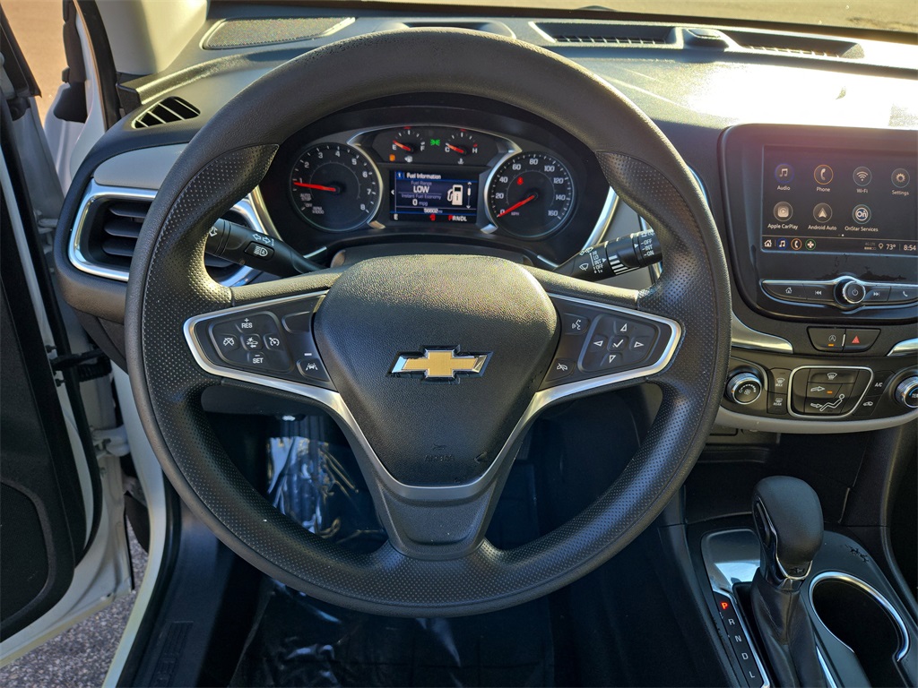 2022 Chevrolet Equinox LS photo 4