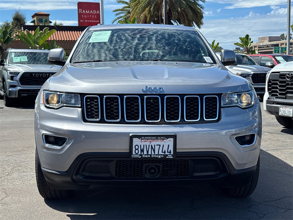 2021 Jeep Grand Cherokee Laredo E photo 3