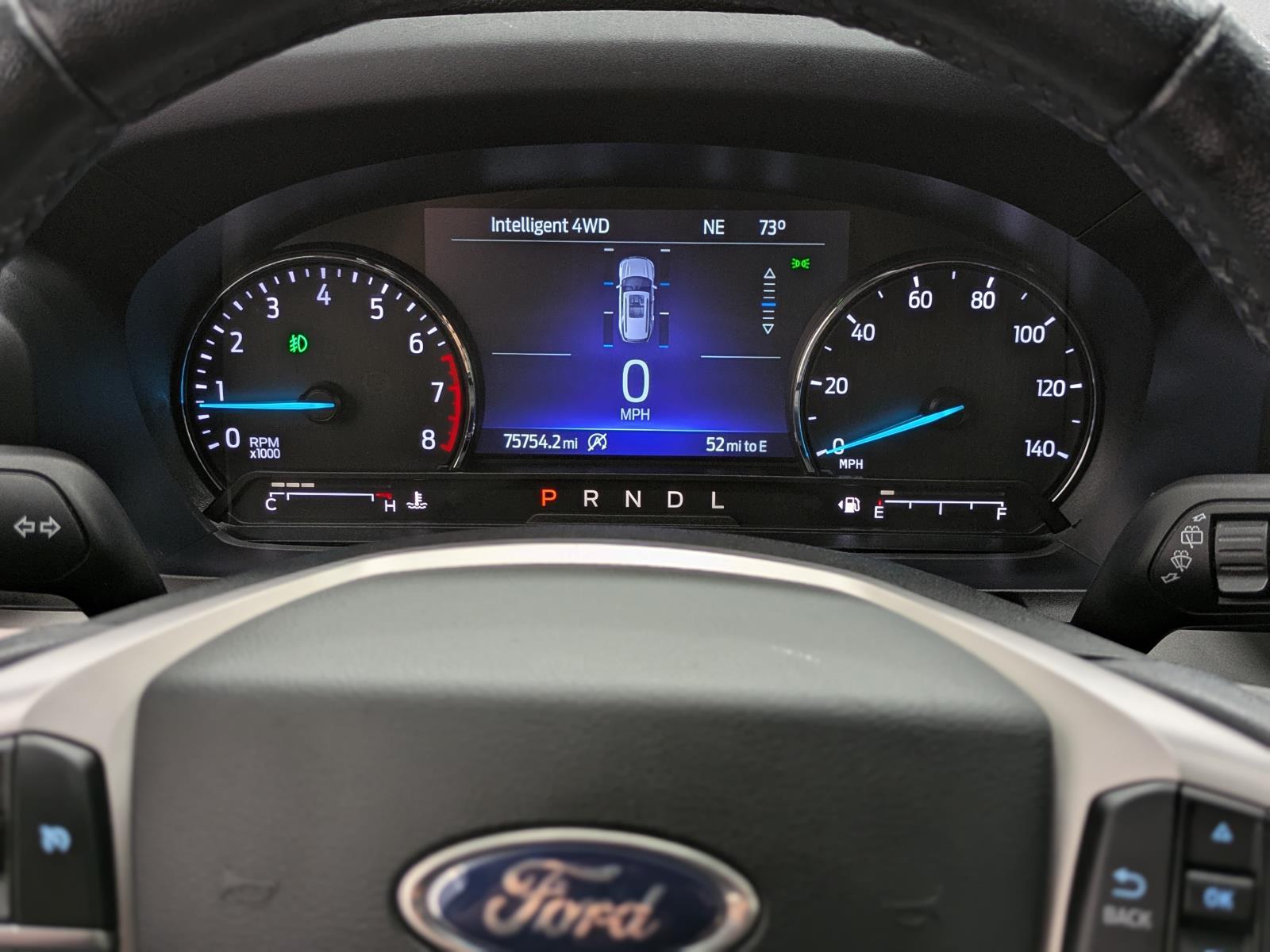 2021 Ford Explorer XLT photo 16