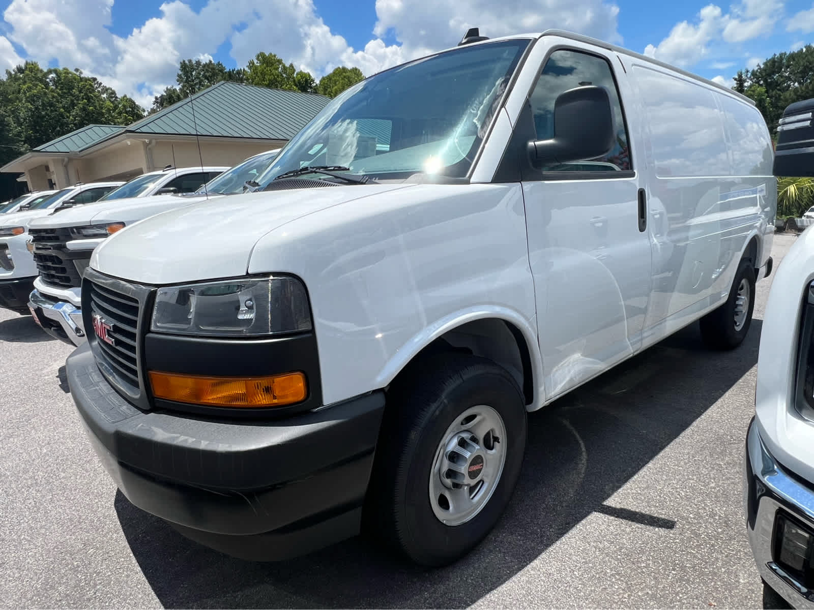 New 2025 Summit White GMC Work Van image 2