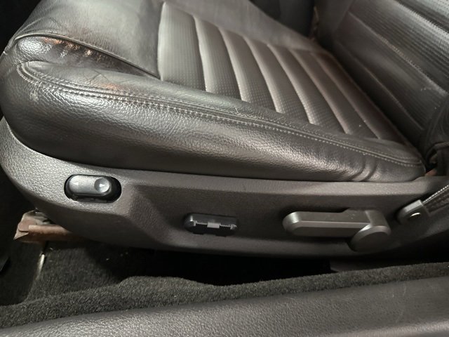 2005 Ford Mustang GT Deluxe Convertible photo 8