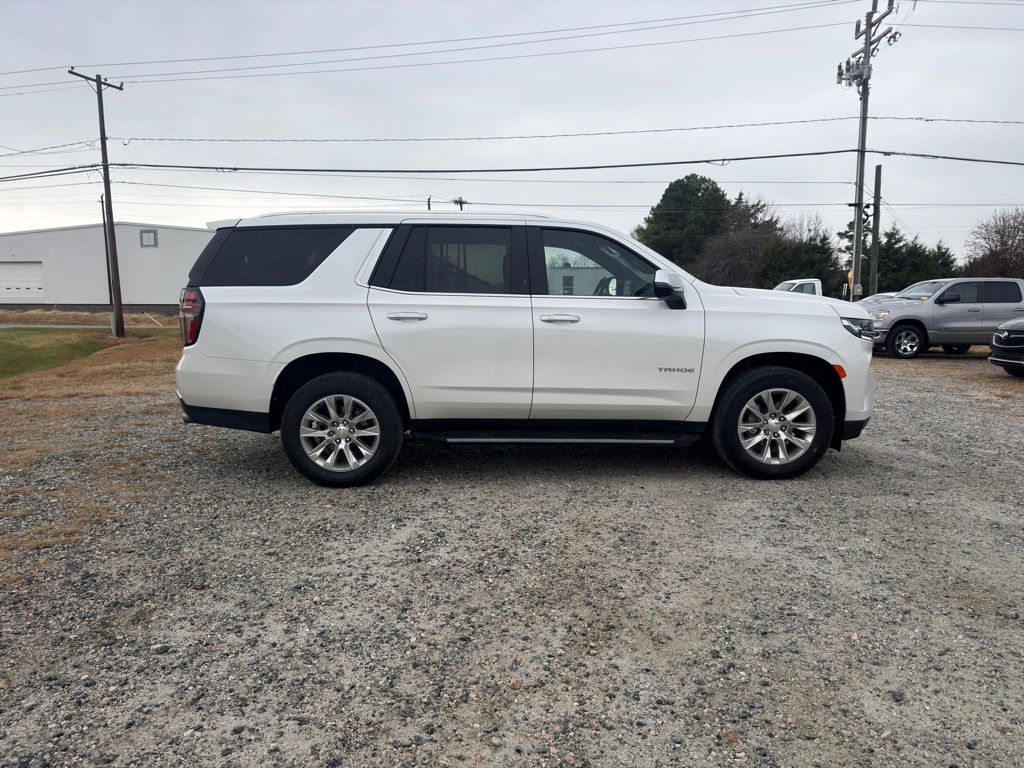 2023 Chevrolet Tahoe Premier photo 2