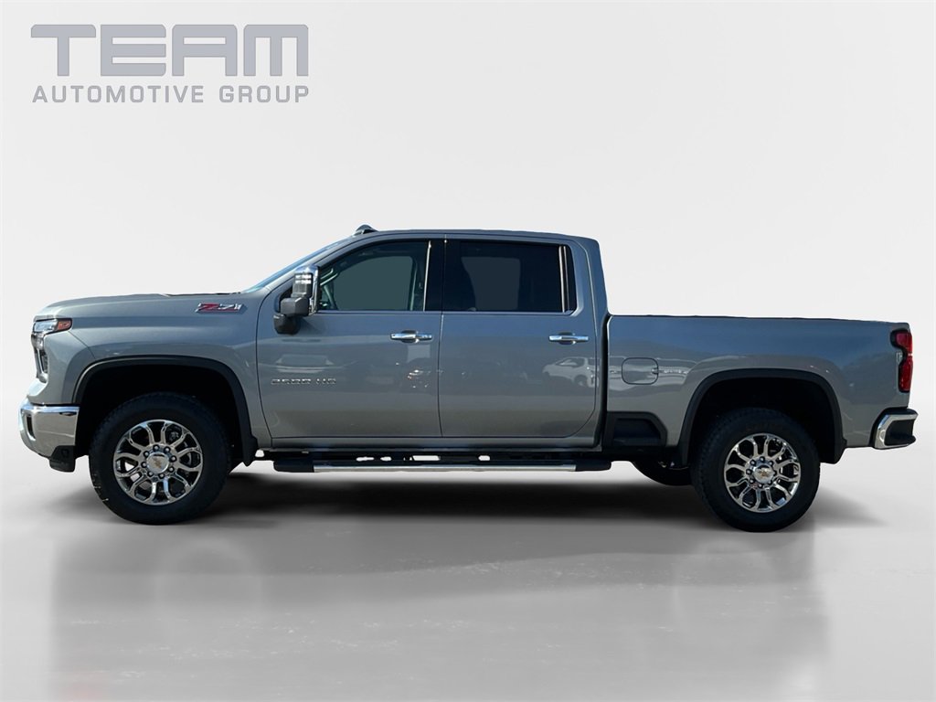 2026 Chevrolet Silverado 2500HD LTZ photo 4