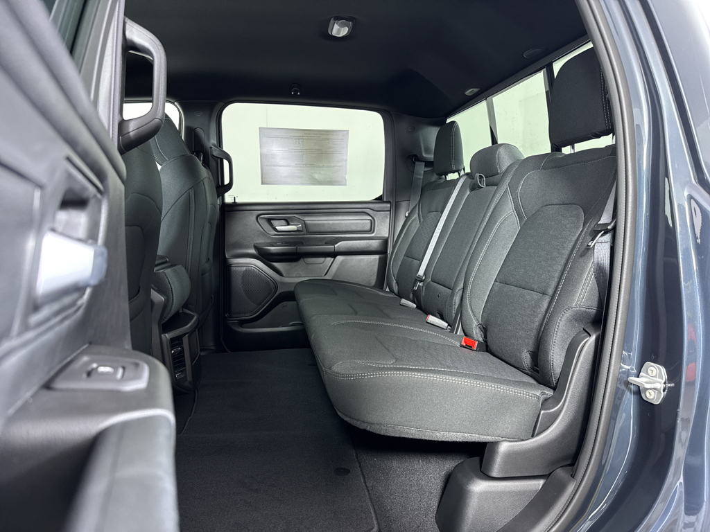 2025 Ram 1500 Tradesman photo 19