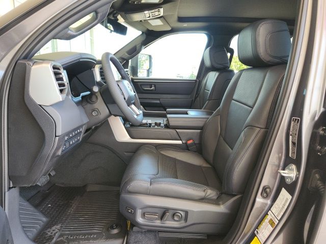2026 Toyota Tundra Platinum CrewMax photo 13