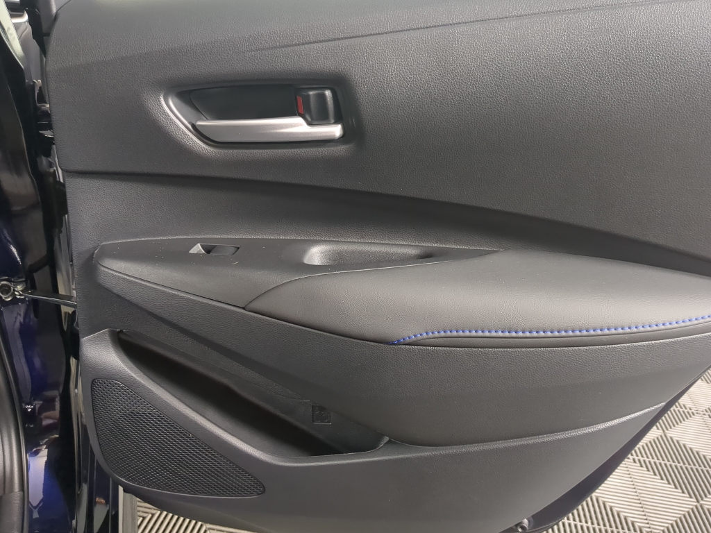 2021 Toyota Corolla SE photo 16
