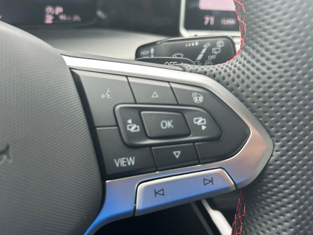 2025 Volkswagen Golf GTI S photo 10