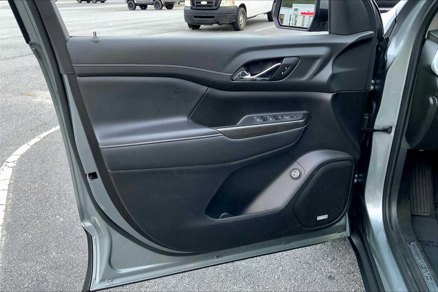 2023 Gmc Acadia SLT photo 20
