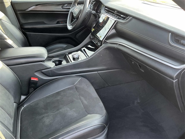 2024 Jeep Grand Cherokee Altitude photo 22