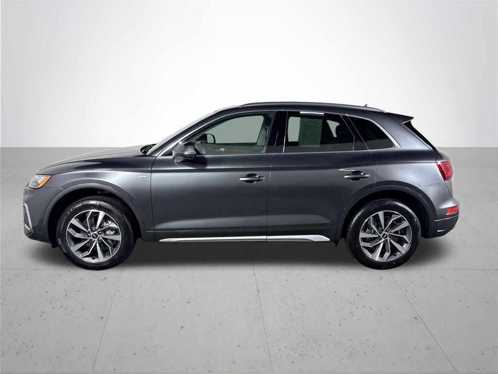 2022 Audi Q5 45 S line Premium photo 6