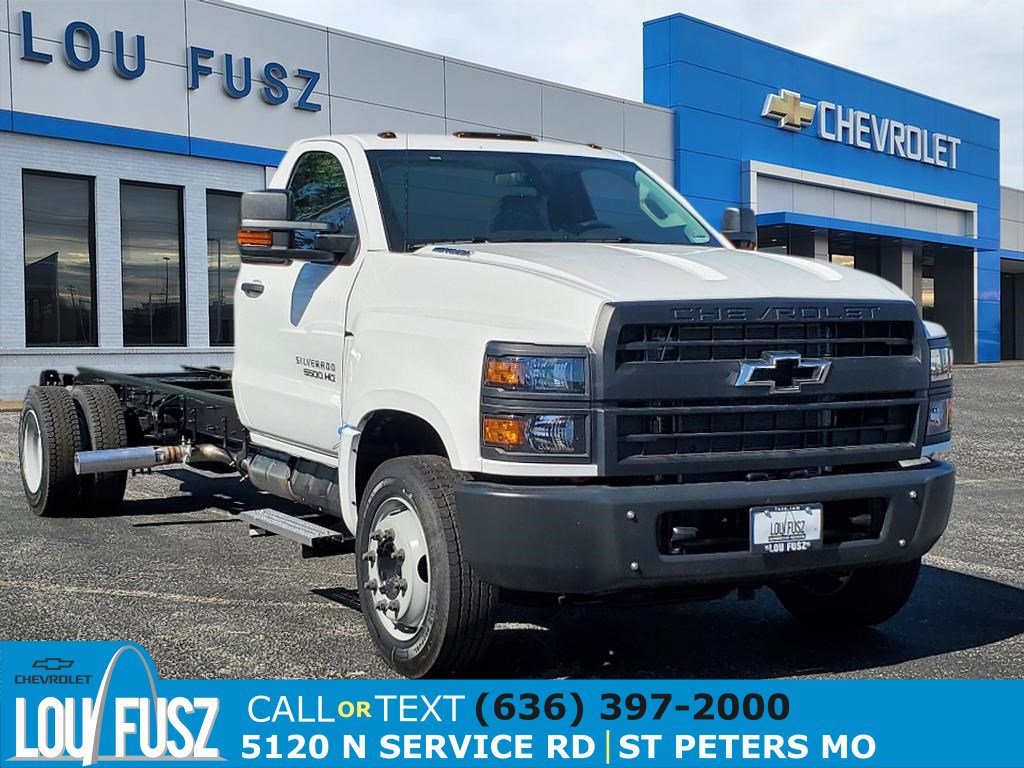 2024 Chevrolet Silverado Base's photo