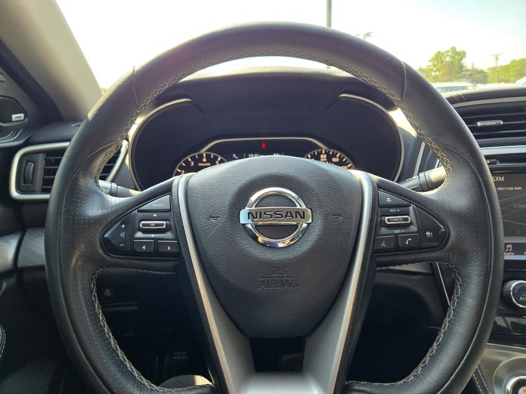 2017 Nissan Maxima SL photo 34