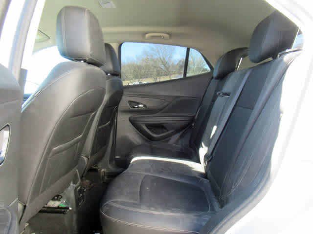 2022 Buick Encore Preferred photo 4