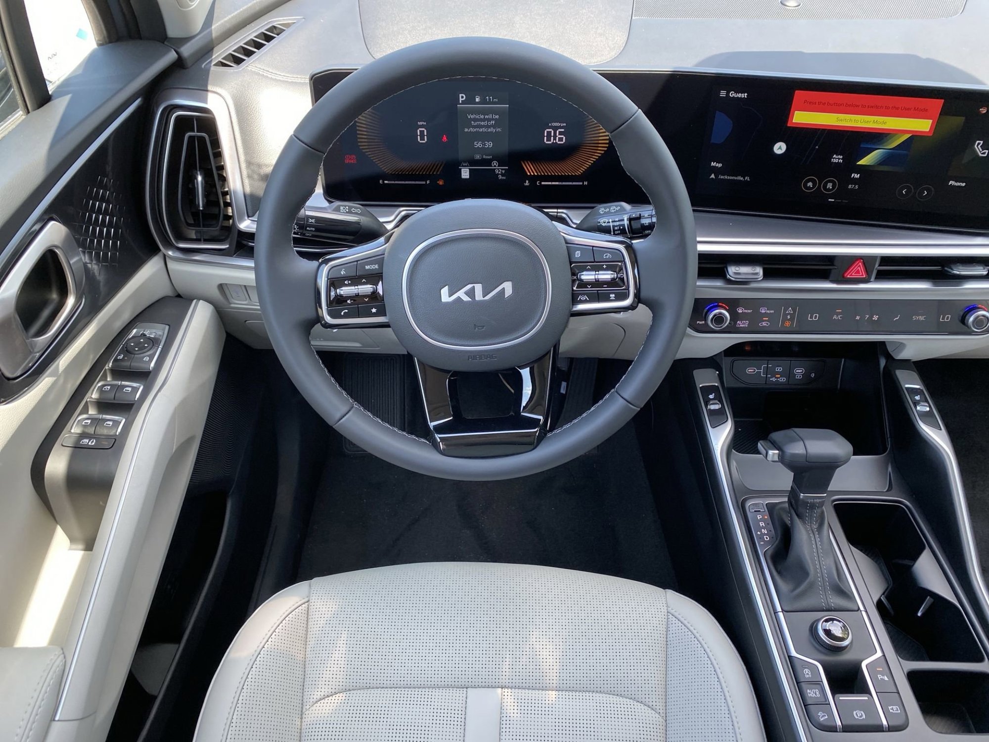 2025 Kia Sorento S photo 8