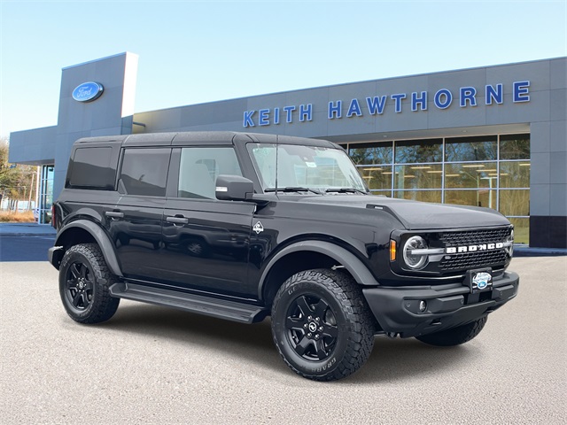 2025 Ford Bronco 4-Door Outer Banks's photo