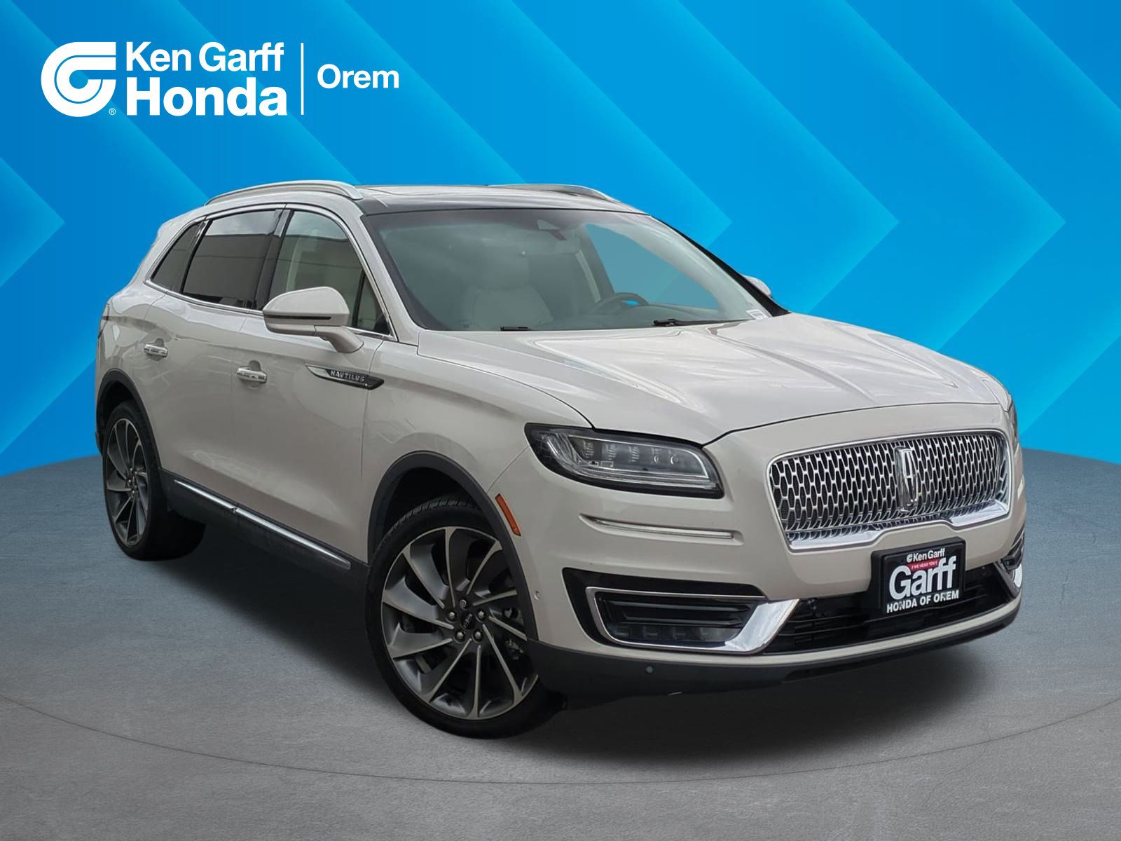 2020 Lincoln Nautilus Reserve