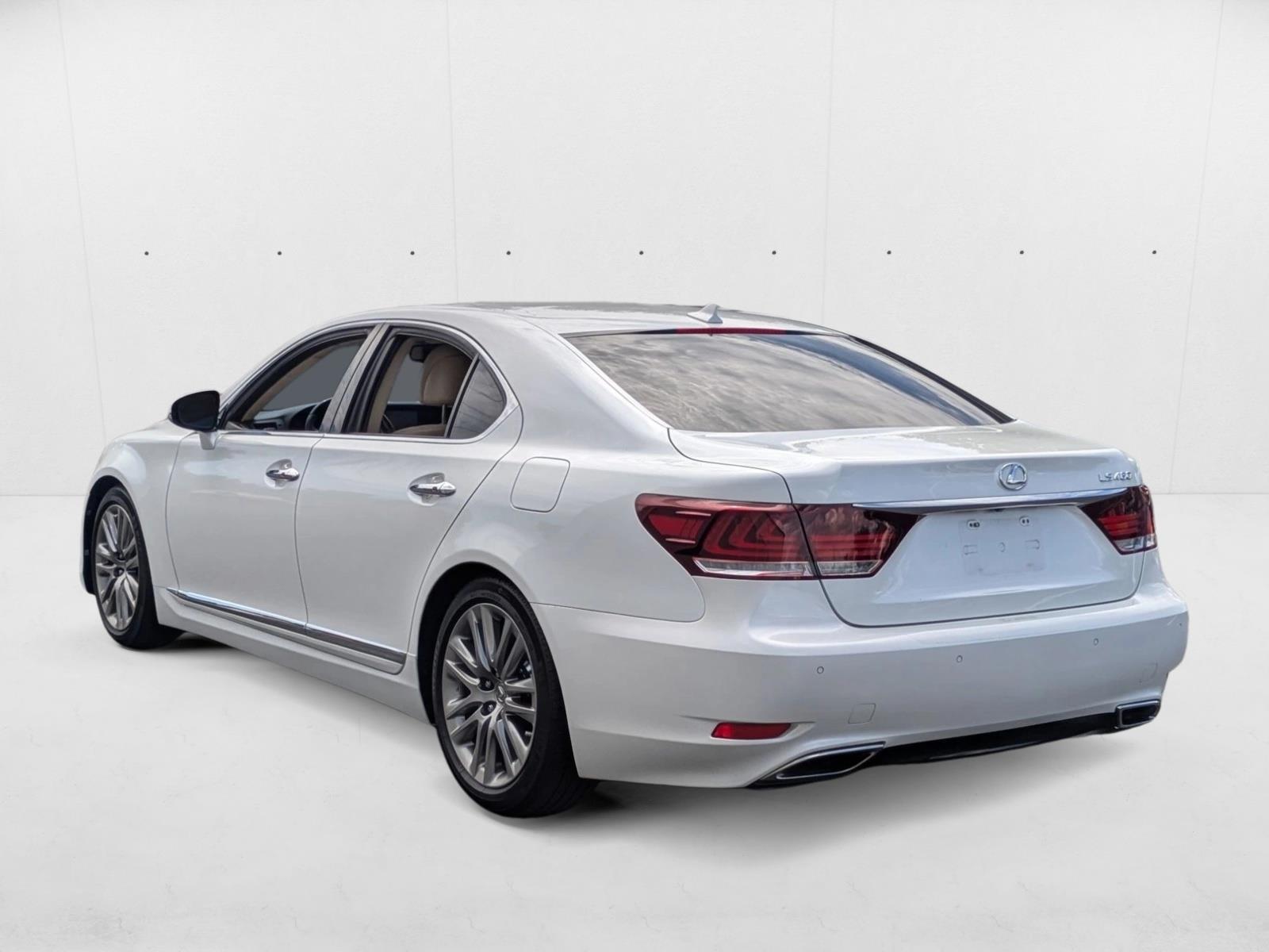 2013 Lexus LS 460 Luxury photo 6