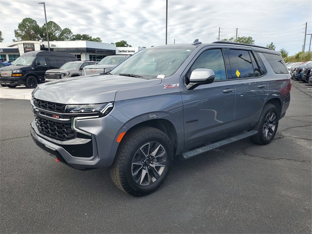 2021 Chevrolet Tahoe Z71 photo 2