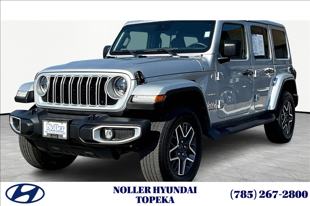 2024 Jeep Wrangler 4-Door Sahara's photo