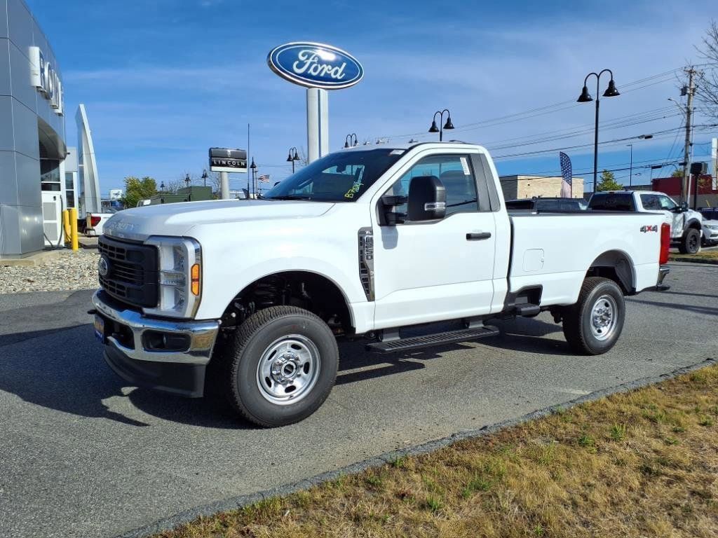 2026 Ford F-250 XL photo 4
