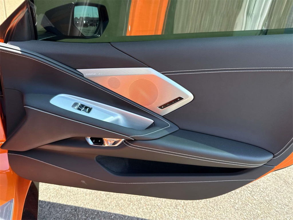 2023 Chevrolet Corvette Stingray 2LT photo 19