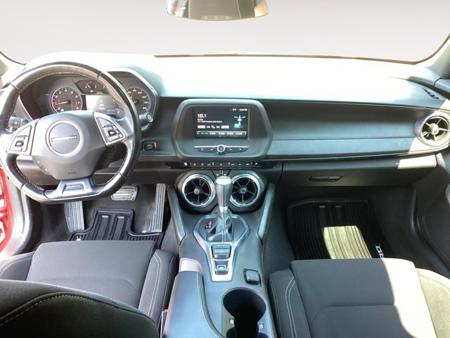 2017 Chevrolet Camaro 1LT photo 10