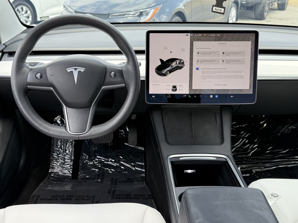 2022 Tesla Model 3 Long Range photo 24