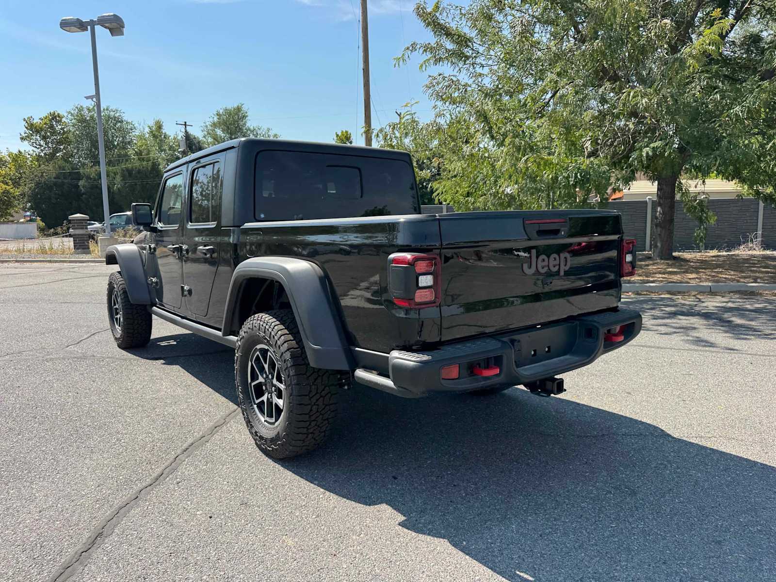 2025 Jeep Gladiator Rubicon photo 3