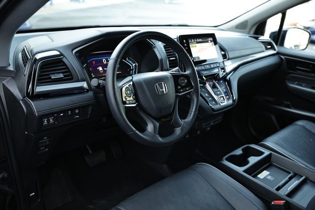 2022 Honda Odyssey Elite photo 13