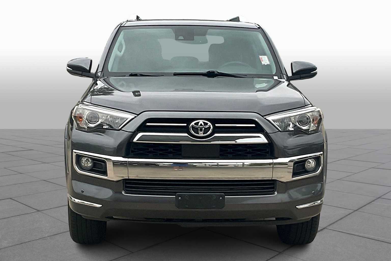 2020 Toyota 4Runner Limited photo 3