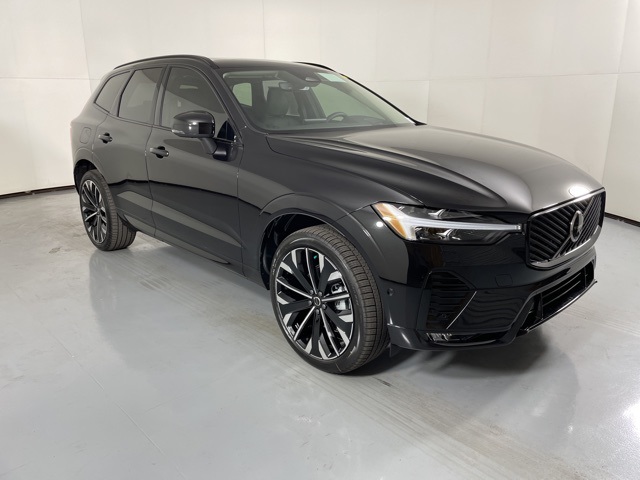 2026 Volvo XC60 photo 2
