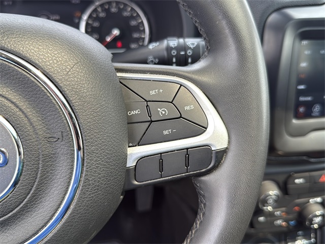 2021 Jeep Renegade Latitude photo 19