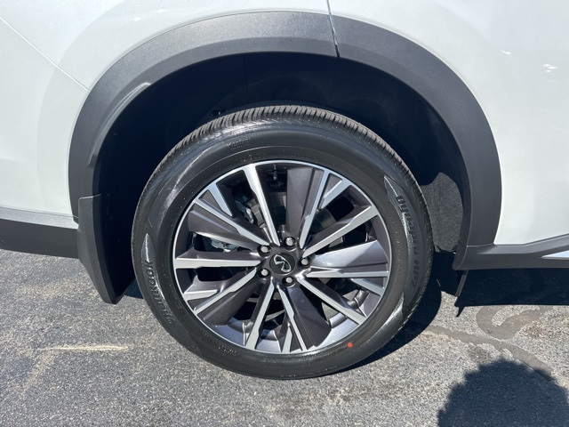 2026 Infiniti QX60 Luxe AWD photo 5