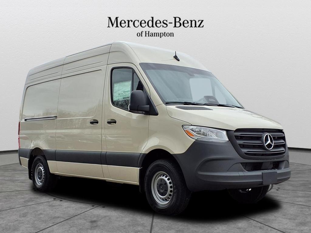 2025 Mercedes-Benz Sprinter Cargo Van Base's photo