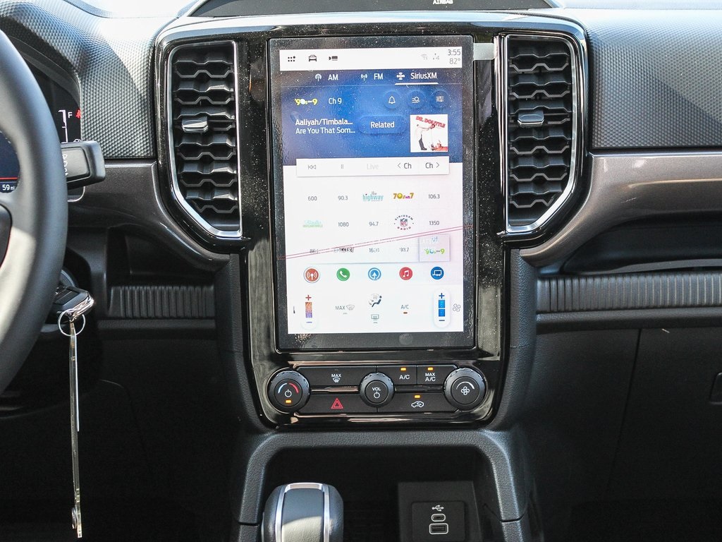 2025 Ford Ranger XLT photo 12