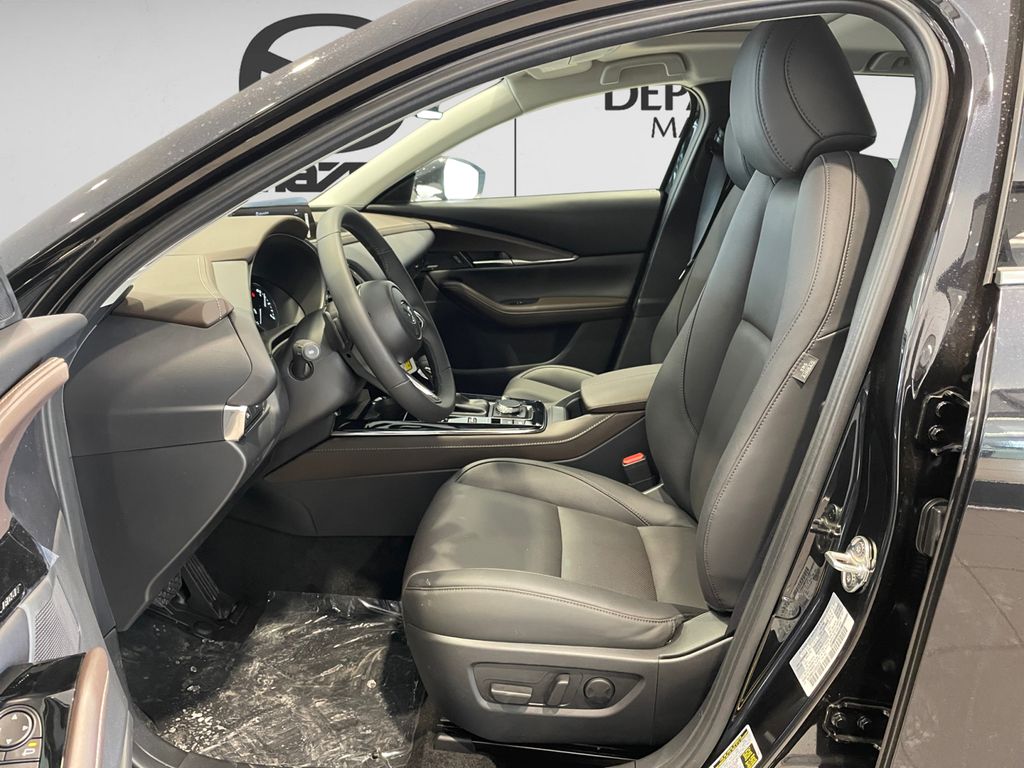 2025 Mazda CX-30 2.5 S Premium photo 8