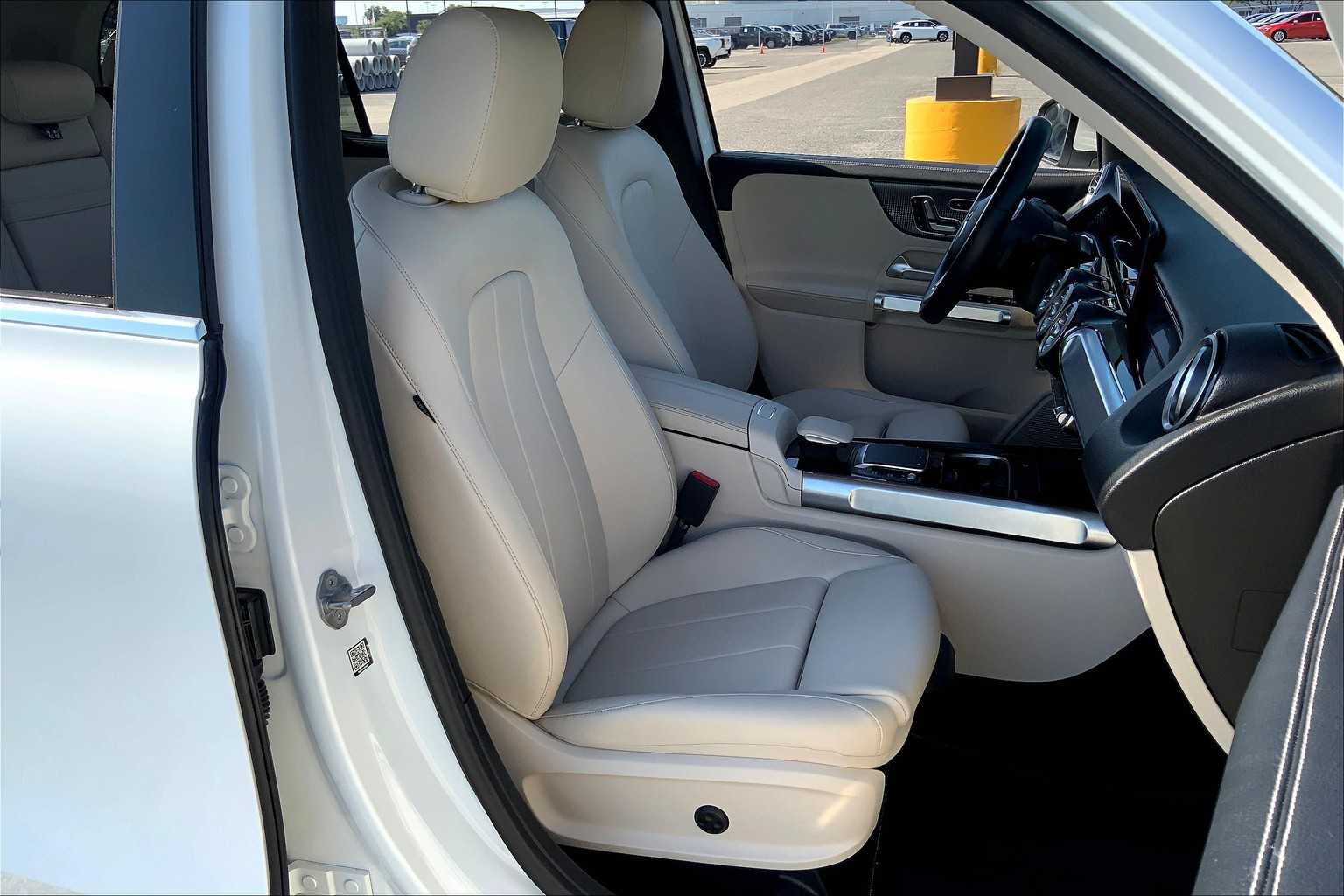 2021 Mercedes Benz GLB 250 photo 8