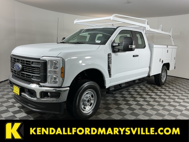 2026 Ford F-350 Super Duty XL's photo