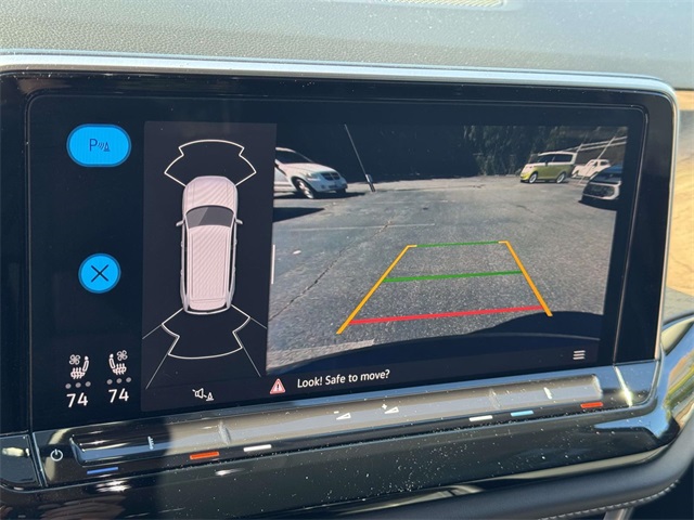 2024 Volkswagen Atlas SE Technology photo 4