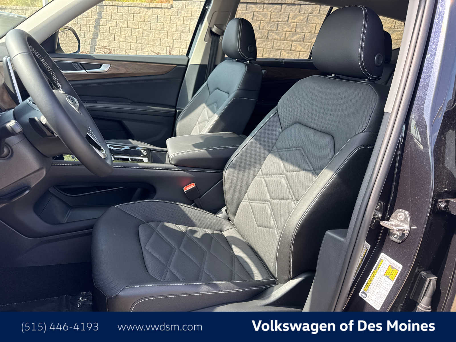 2026 Volkswagen Atlas SE Technology photo 7