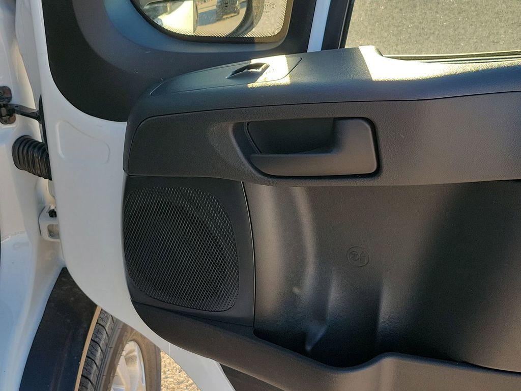 2025 Ram 2500 Base photo 36