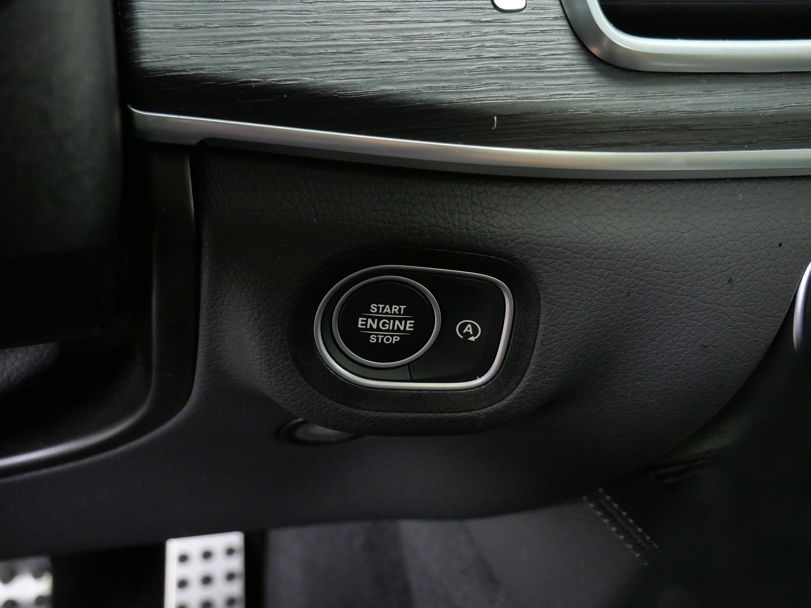 2025 Mercedes Benz GLS 450 4MATIC photo 25